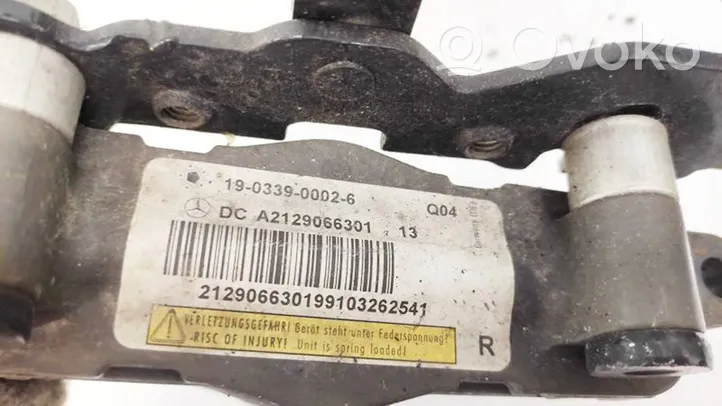 Mercedes-Benz E W212 Cerniere del vano motore/cofano A2129066301