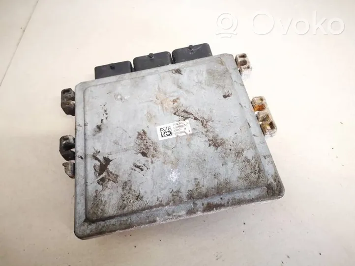 Ford Focus Calculateur moteur ECU bv6112a650sm