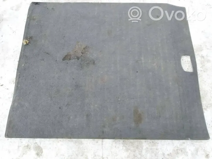 Opel Vectra C Doublure de coffre arrière, tapis de sol 000134395z