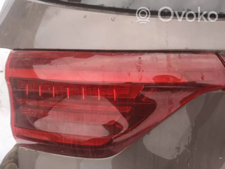 KIA Sportage Lampy tylnej klapy bagażnika 