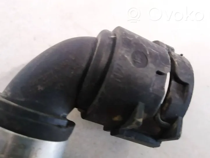 BMW 3 E90 E91 Tuyau de liquide de refroidissement moteur 6982171