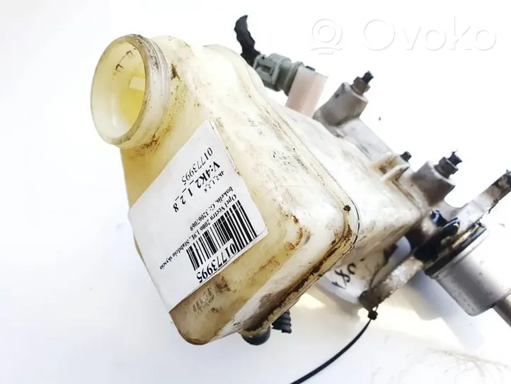 Opel Vectra C Serbatoio di compensazione del liquido del freno 32067069