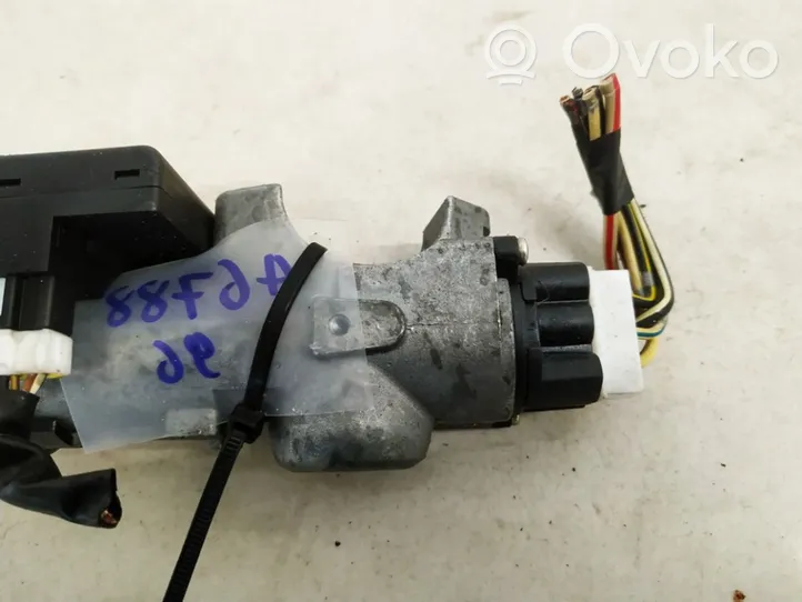 Nissan Almera N16 Ignition lock 285909f902