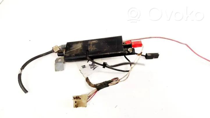 Audi 80 90 B3 Antennin ohjainlaite 893035225A