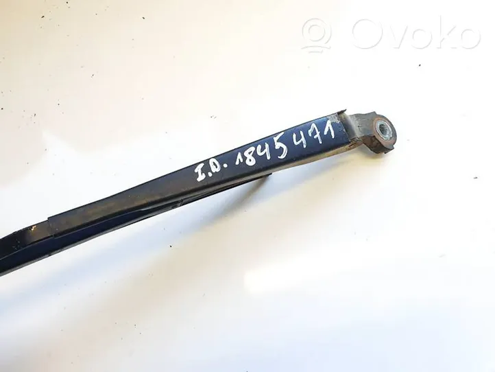 Audi A6 S6 C5 4B Rear wiper blade arm 