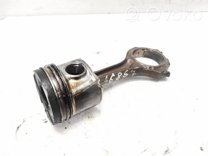 Audi A4 S4 B6 8E 8H Piston avec bielle 