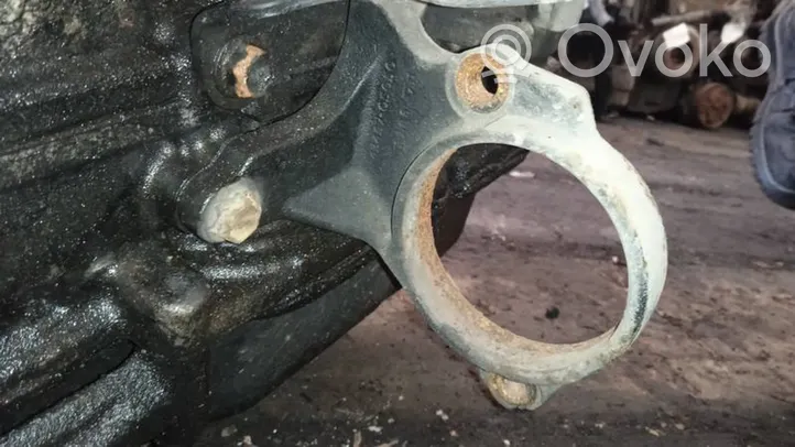 Toyota Corolla Verso AR10 Support, suspension du moteur 