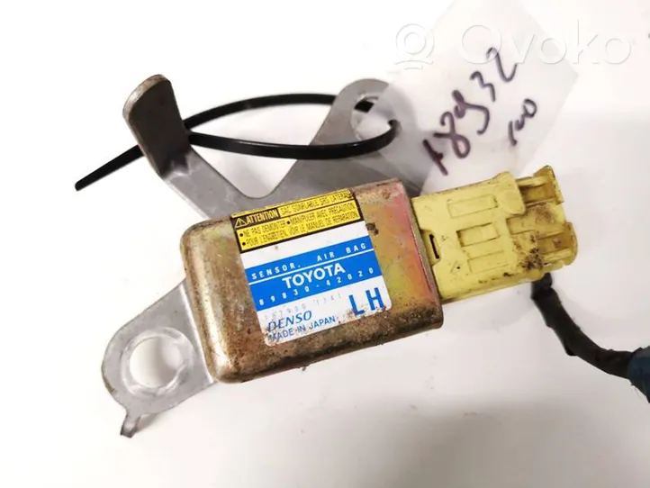 Toyota RAV 4 (XA20) Gaisa spilvenu trieciensensors 8983042020