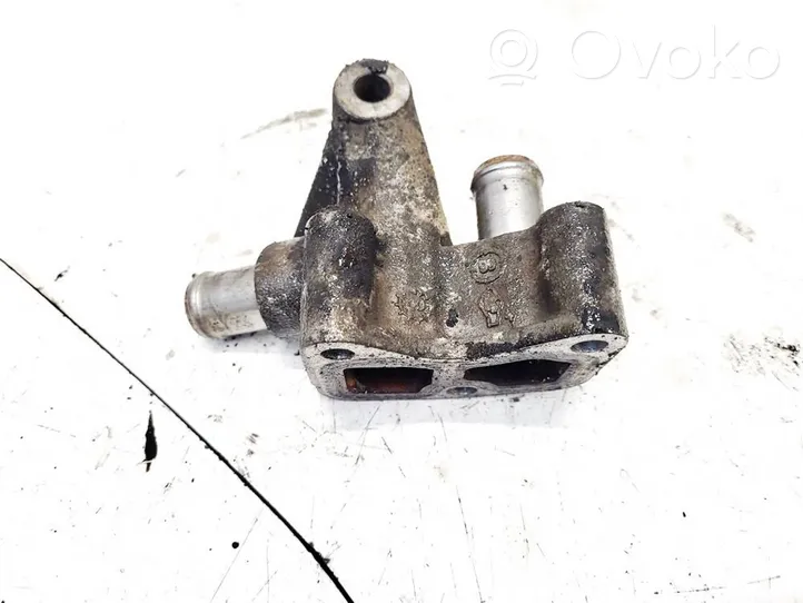 Opel Vectra B Tuyau de liquide de refroidissement moteur 90573652