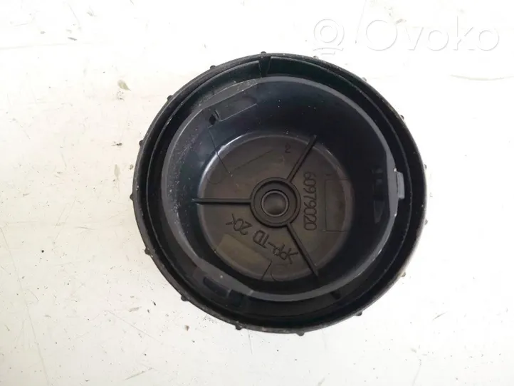 Saab 9-5 Osłona żarówki lampy przedniej 60979020