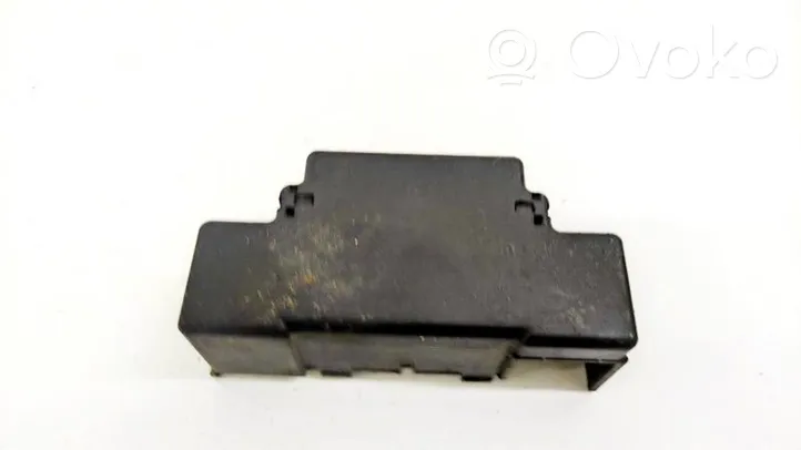 Opel Astra H Fuse box cover 13129783