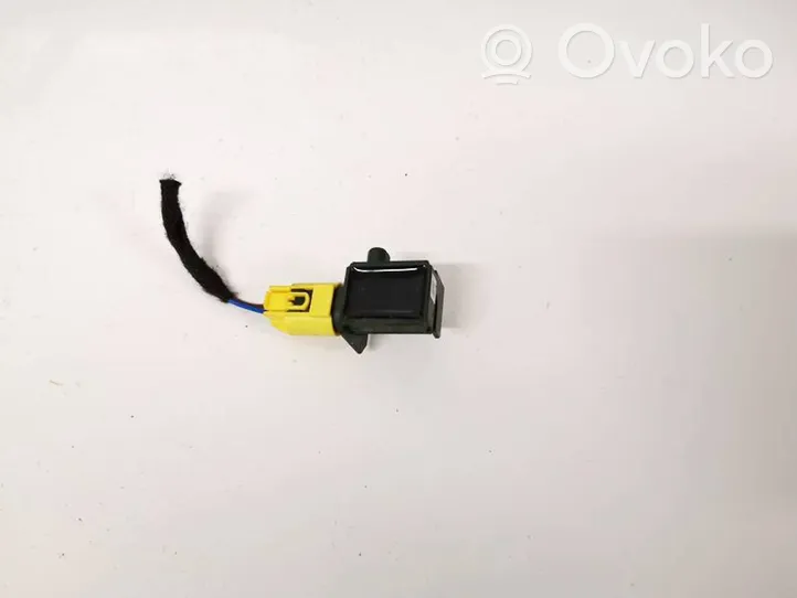 Mercedes-Benz E W212 Airbagsensor Crashsensor Drucksensor a1729056000