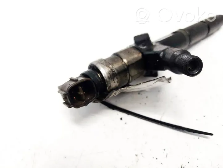 Nissan X-Trail T30 Injecteur de carburant 166008H800