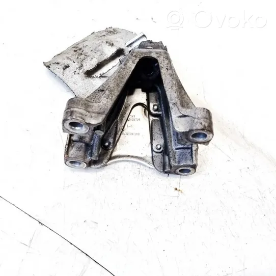 Audi A7 S7 4G Engine mounting bracket 8k0199307