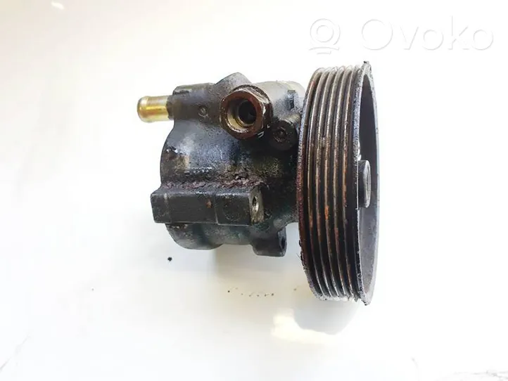 Renault Trafic II (X83) Pompe de direction assistée 8200100082