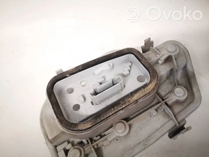 Volkswagen Polo Takavalon polttimon suojan pidike 6q6945258a