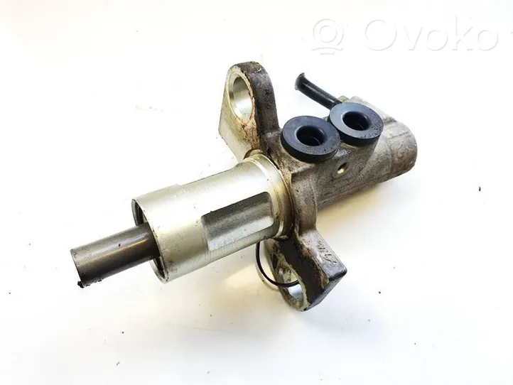 Skoda Superb B5 (3U) Master brake cylinder 