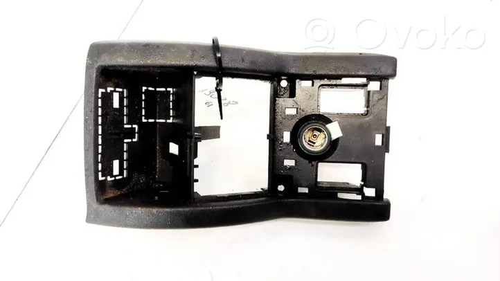 Skoda Superb B5 (3U) Inne części wnętrza samochodu 3U0857289