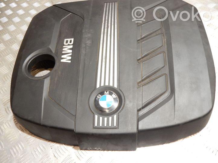 BMW 5 F10 F11 Moottorin koppa 13717802847