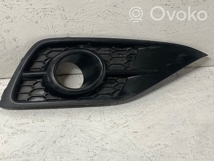 Honda Civic X Grille inférieure de pare-chocs avant 71103