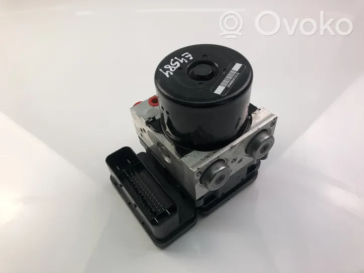 Volvo C70 ABS Pump 10096104083