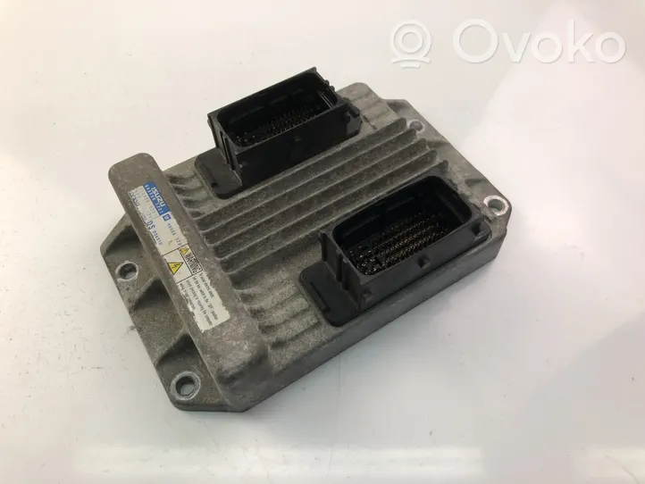 Opel Meriva A Komputer / Sterownik ECU silnika 8980003221