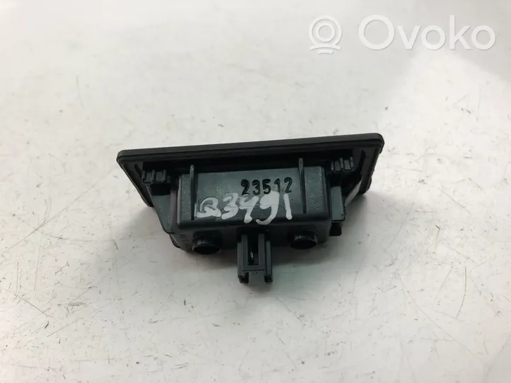 Audi A4 S4 B8 8K Barra luminosa targa del portellone del bagagliaio 4G0943021