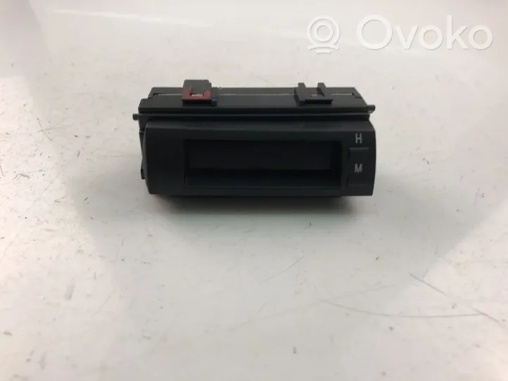 Toyota Prius (NHW20) Monitori/näyttö/pieni näyttö 8391047040