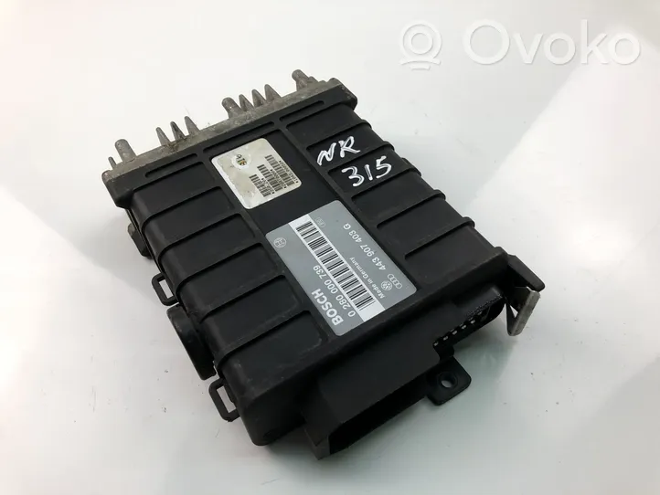 Volkswagen Golf II Komputer / Sterownik ECU silnika 443907403G