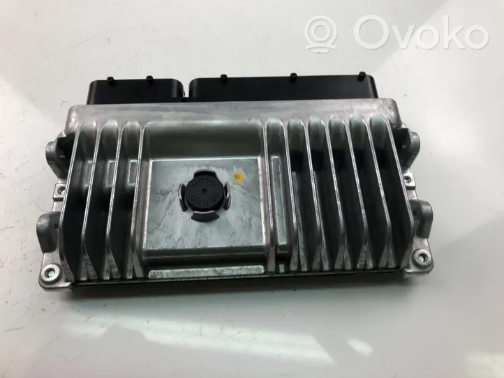 Toyota C-HR Unité de commande, module ECU de moteur 8966602750