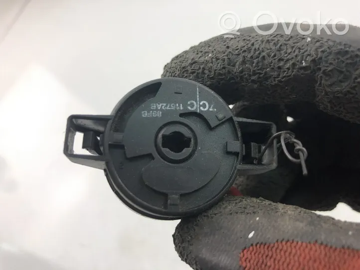 Ford Ka Relè lampeggiatore d'emergenza 88FB11572AB