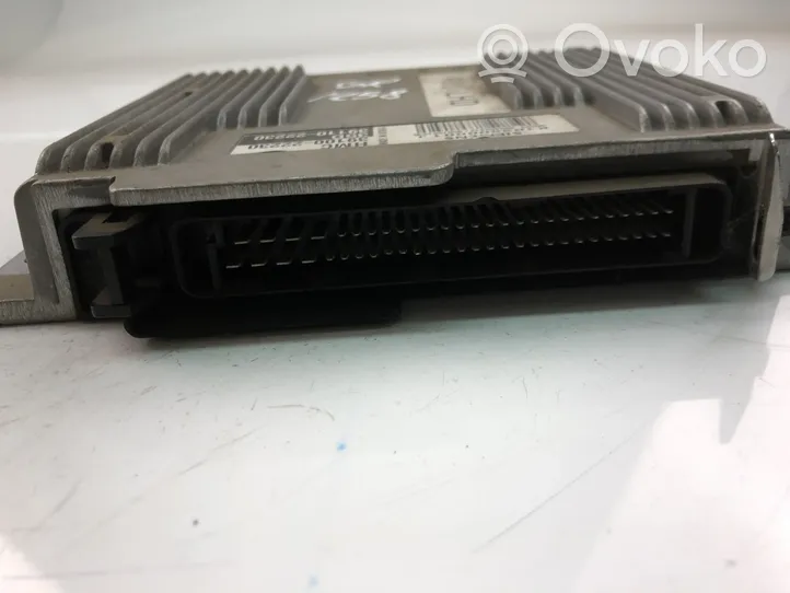 Hyundai Excel II Centralina/modulo motore ECU 3910022230