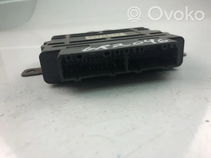 Mitsubishi Pajero Komputer / Sterownik ECU silnika MR372180