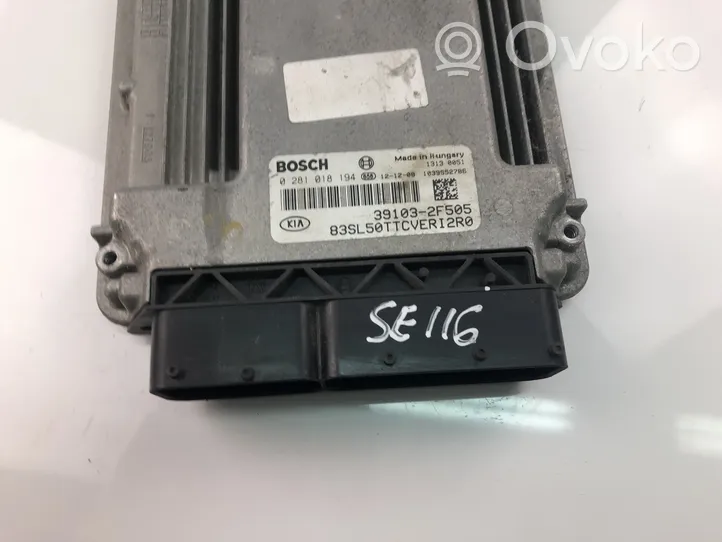 KIA Sportage Komputer / Sterownik ECU silnika 391032F505