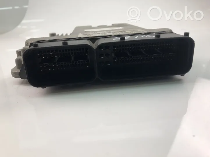 KIA Sportage Komputer / Sterownik ECU silnika 391032F505