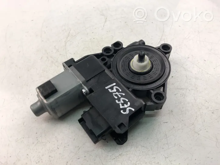 KIA Ceed Front door window regulator motor 83450J7020