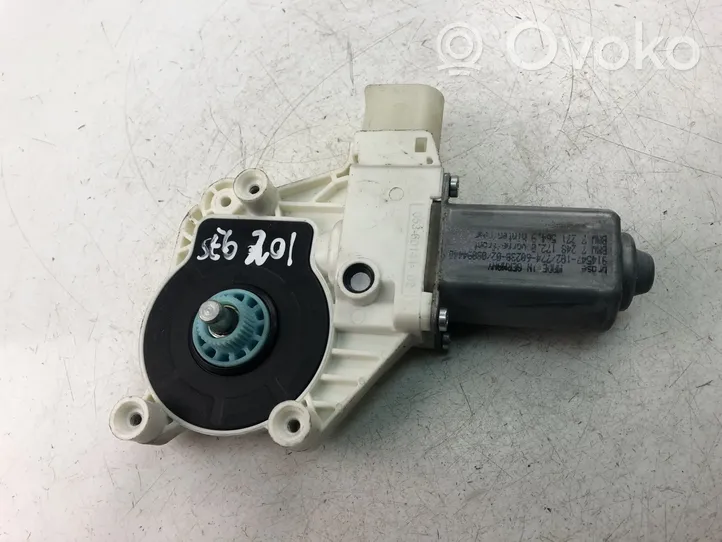 BMW 5 F10 F11 Varikliukas priekinio langų pakėlėjo 7249172