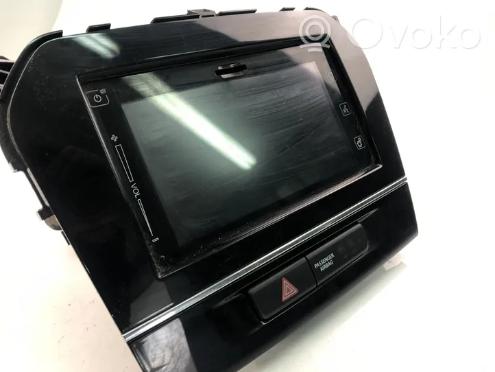 Suzuki Vitara (LY) Panel / Radioodtwarzacz CD/DVD/GPS 3992054PB6