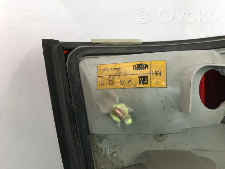 Opel Vectra B Lampy tylnej klapy bagażnika 09153155