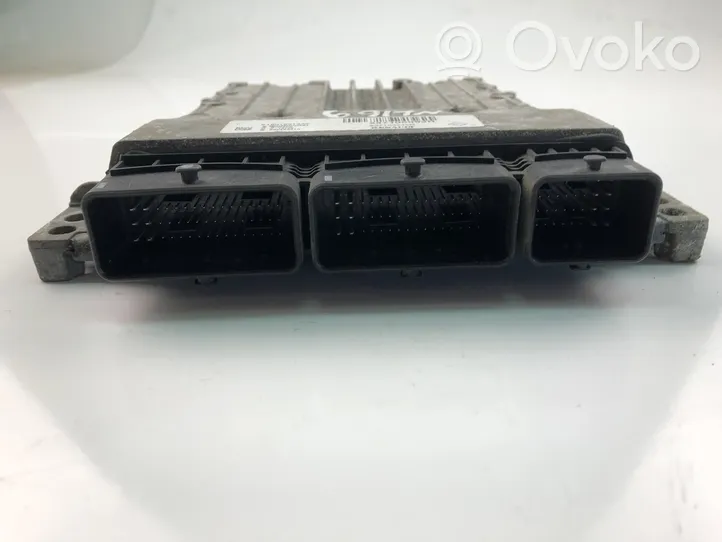 Renault Master III Engine control unit/module ECU 237105093R