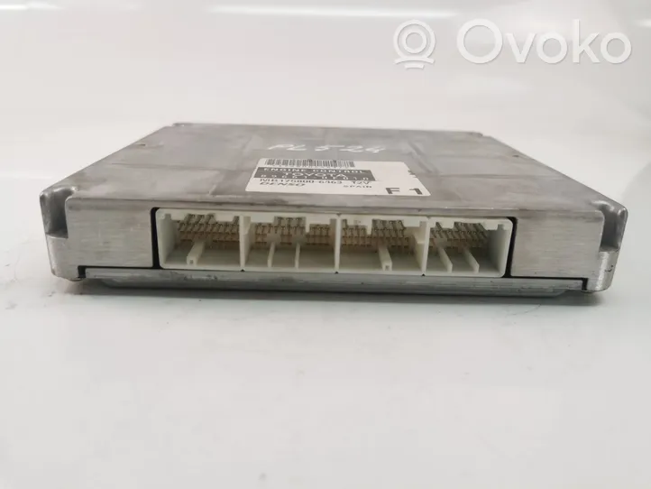 Toyota Corolla E120 E130 Unité de commande, module ECU de moteur 896610F010