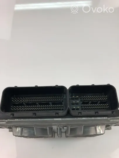 Volvo XC90 Komputer / Sterownik ECU silnika 30771550AB