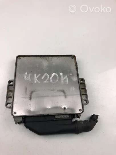 Renault Clio I Unité de commande, module ECU de moteur 7700868294