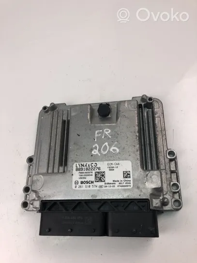 Volvo S90, V90 Блок управления двигателем ECU 8891822276