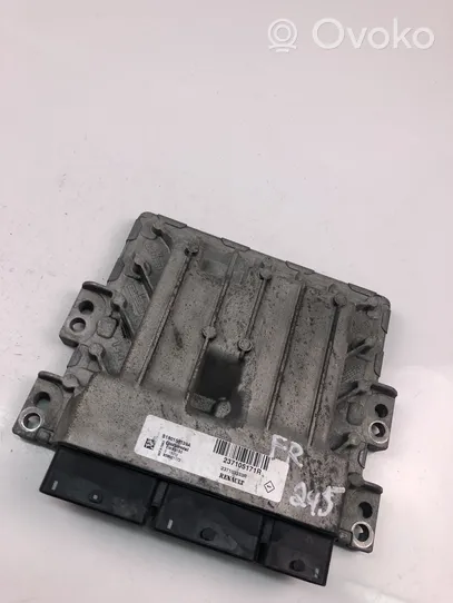 Renault Clio IV Komputer / Sterownik ECU silnika 237105171R