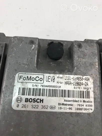 Ford Fiesta Unité de commande, module ECU de moteur J1B112A650AGA