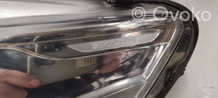 Mercedes-Benz Sprinter W907 W910 Priekinis žibintas A9109060000