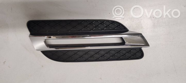Mercedes-Benz ML W166 Mascherina/griglia fendinebbia anteriore A1668842122