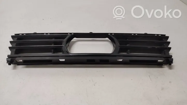 BMW 6 G32 Gran Turismo Grille inférieure de pare-chocs avant 51117415562