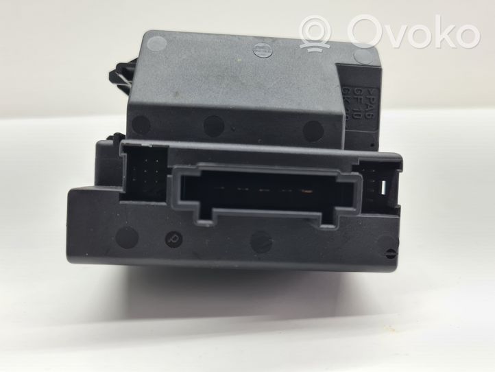 Mercedes-Benz E W211 Kit centralina motore ECU e serratura A6461530091